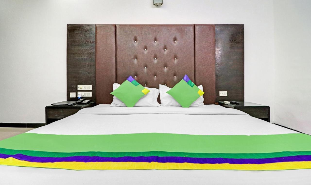 Hotel Treebo Trend Exotica Opp Sector 62 Ghaziabád Exteriér fotografie